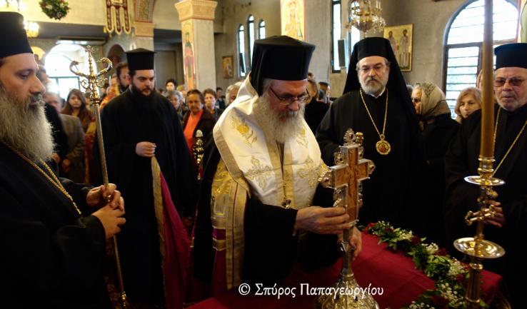 Το Τίμιο Ξύλο στον Αγ. Διονύσιο Ιλίου