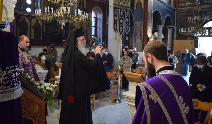 Μεγάλη Δευτέρα βράδυ στην Κοίμηση Θεοτόκου Αχαρνών